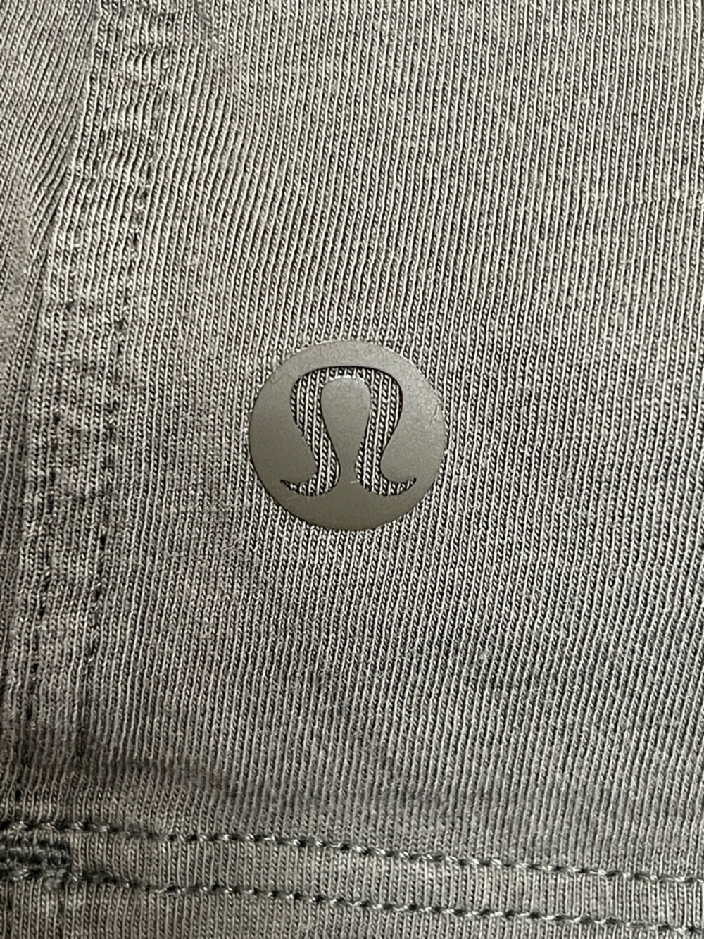 Lululemon Barry’s Bootcamp Unisex Basic T Shirt in Green - Picture 5 of 5